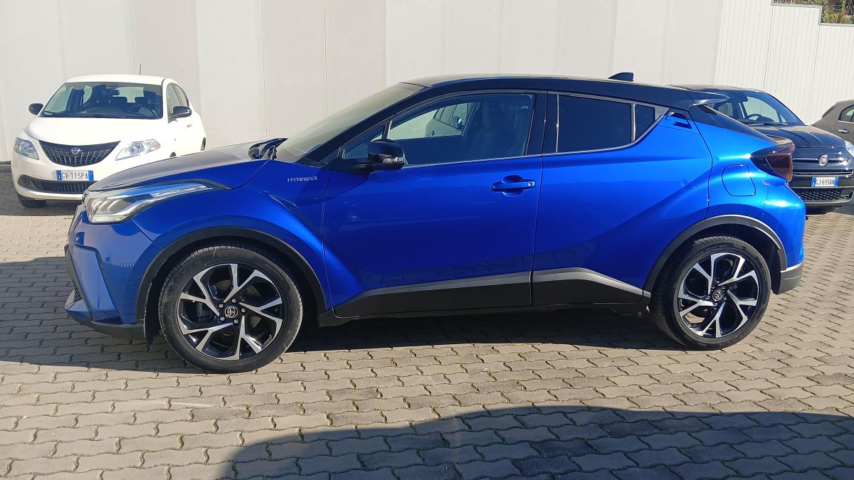 Toyota C-HR 2.0 Hybrid E-CVT Trend
